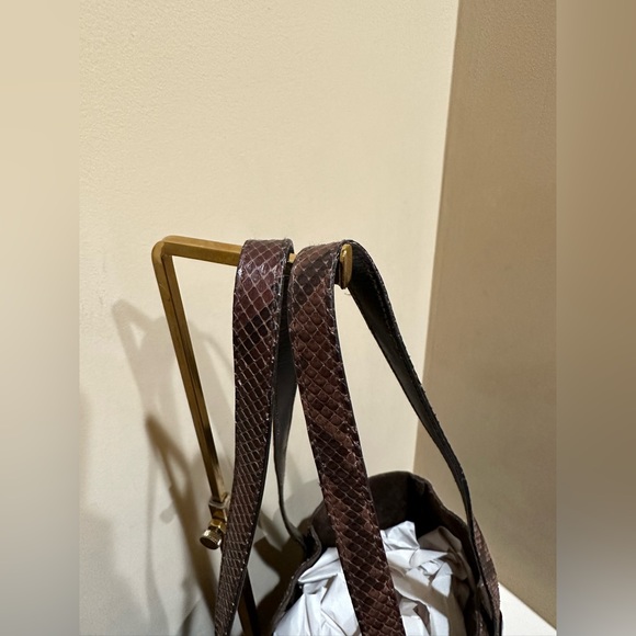 Gucci Python Open Tote W/Attached Pouch - Picture 2 of 11